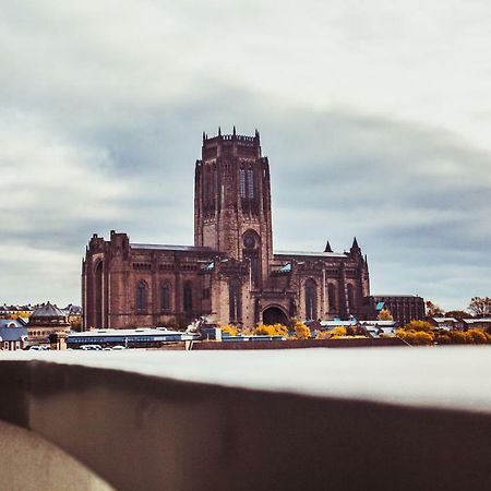 Serviced Apartment In Liverpool City Centre - Free Parking - Balcony - By Happy Days Экстерьер фото